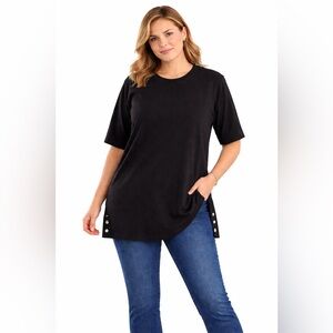 Junonia Black Cotton Tunic Top 1X Button Hem